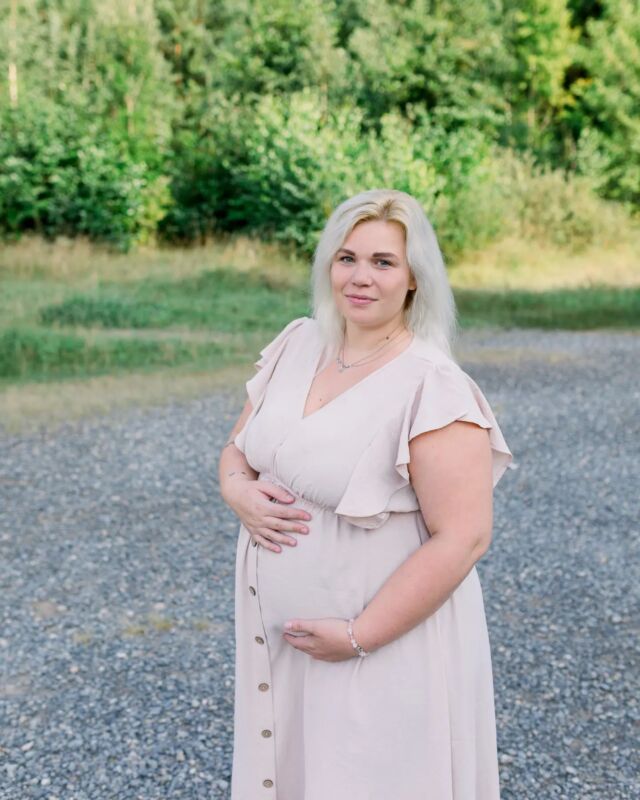 Brzy se narodí nové dítě, budeme rodina. ..
Z kulatého bříška...

#miminkovbrisku #baby #tehotenstvi #tehotenskefoceni #fotografie #fotograf #jiznimorava #newbornphotography #slavkovubrna #brno